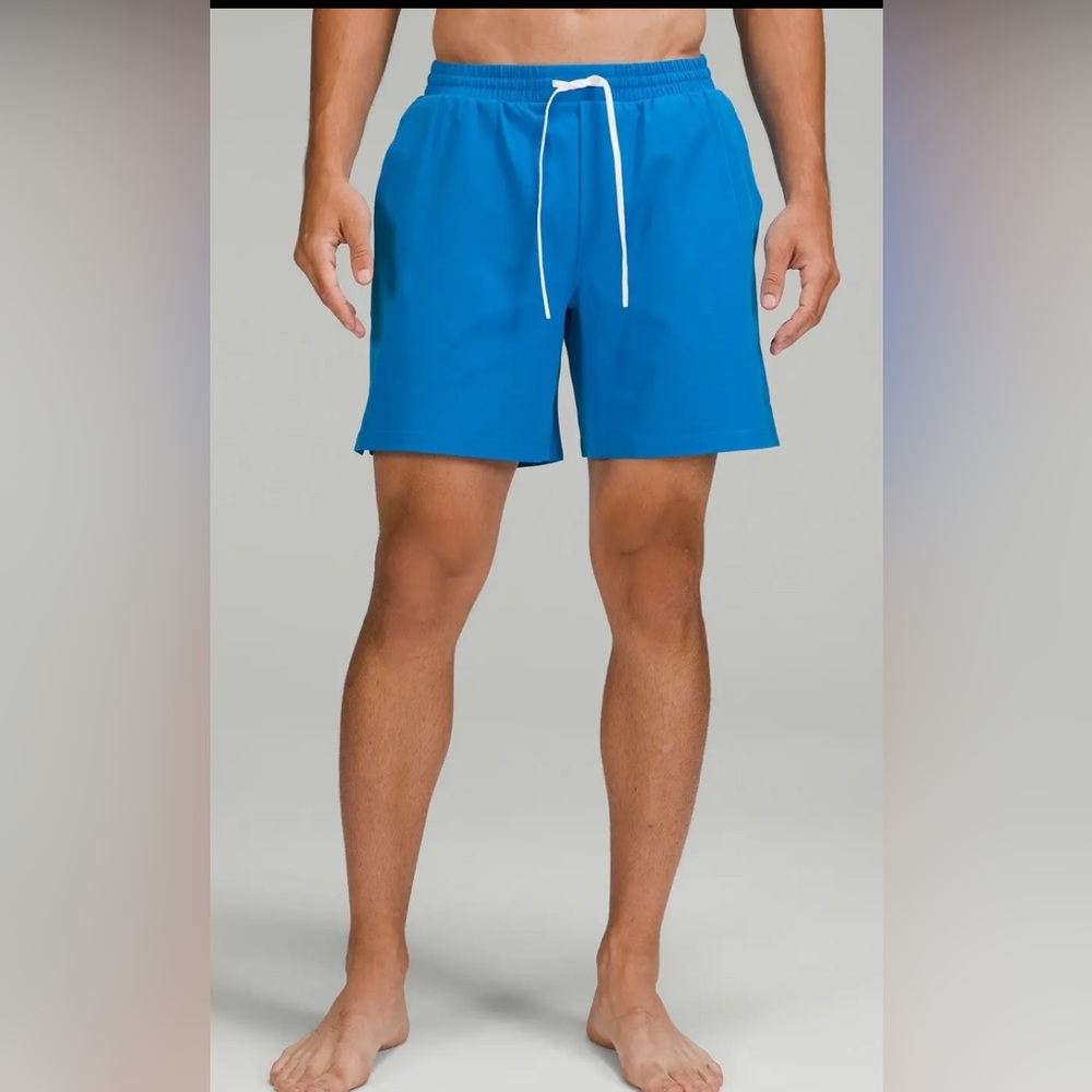 Lululemon Pool Short 7" BNWT